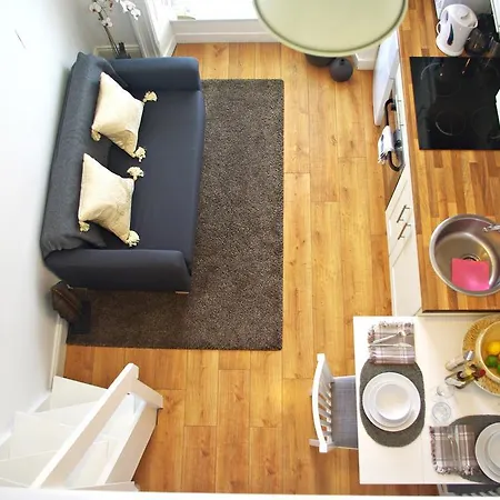 Mountjoy Serviced Apartment *